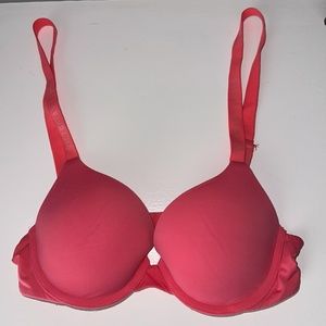 32B T Shirt Bra